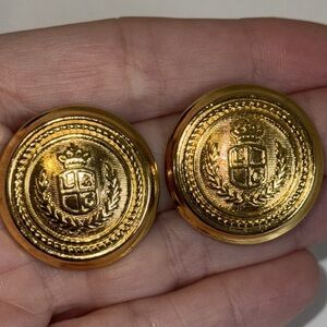 Liz Claiborne Crest Shield Clip On Earrings Gold Tone Signed LC Vintage